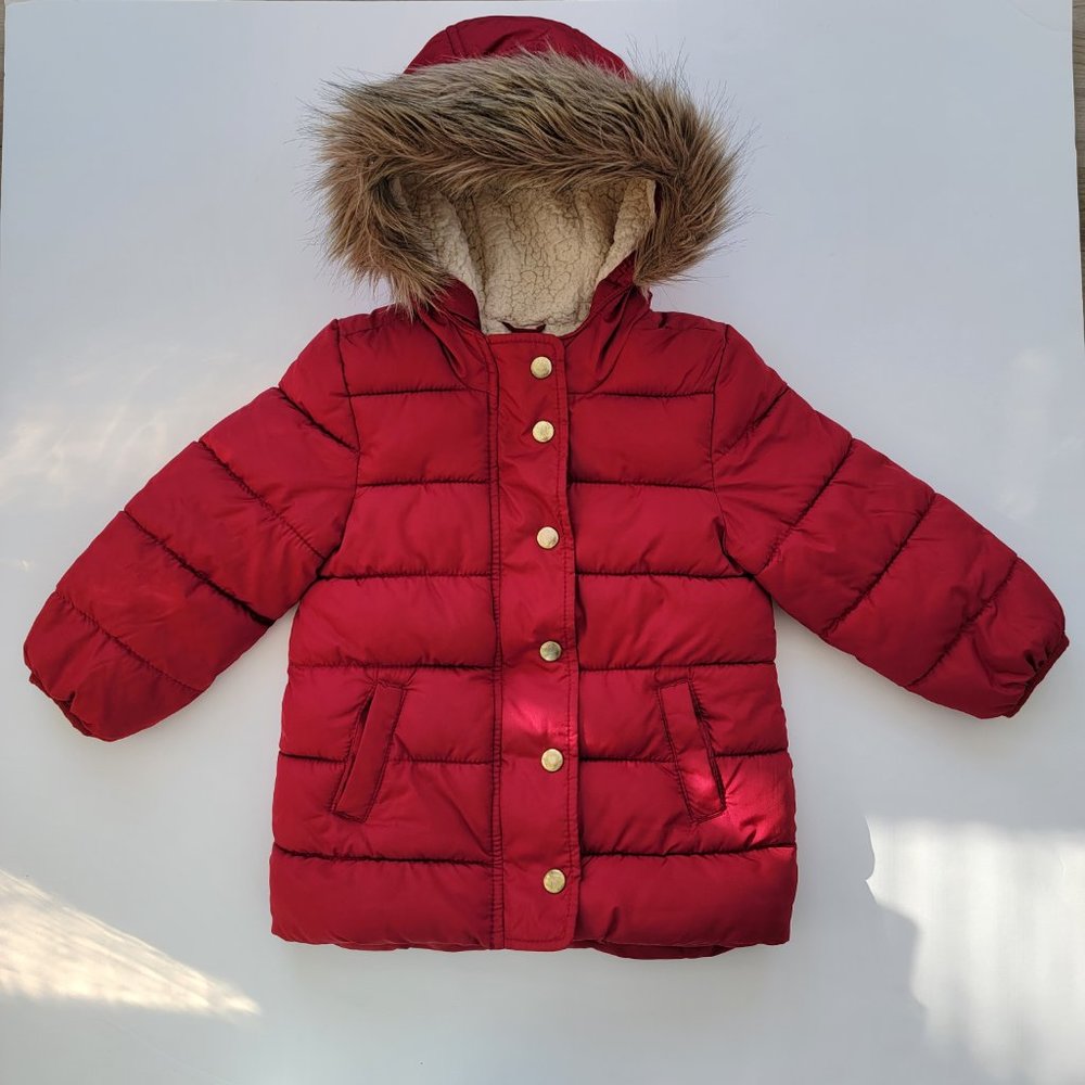 Old Navy red parka size 3T puffy jacket, great condition